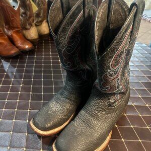 Justin Men’s Black Leather Cowboy Boots – Size 8.5 EE, Western Stitching